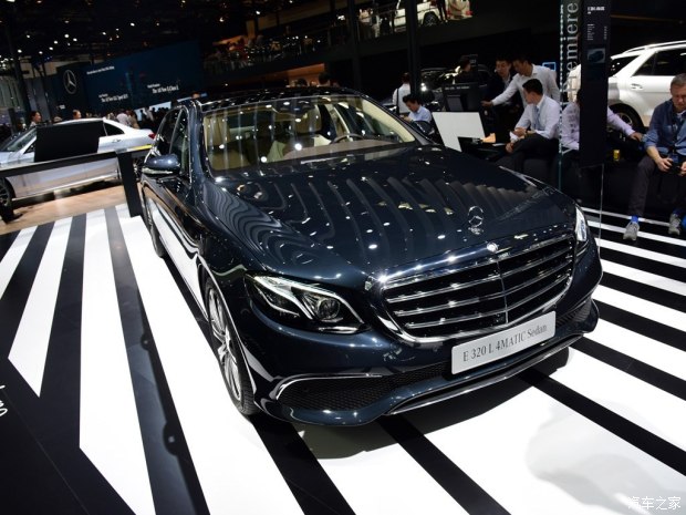 北京奔馳 奔馳E級(jí) 2016款 E 320 L 4MATIC 北京奔馳 奔馳E級(jí) 2016款 E 320 L 4MATIC