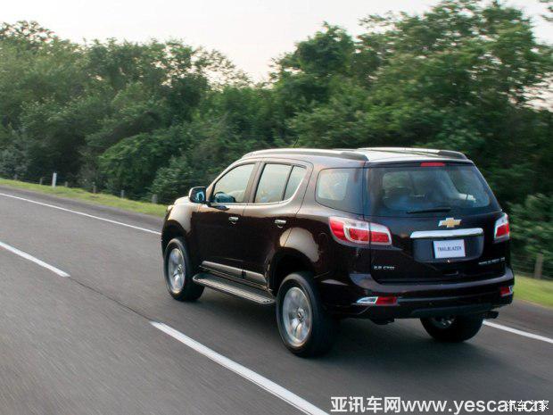 雪佛蘭(進(jìn)口) TrailBlazer 2016款 基本型