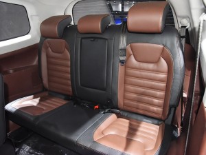 東風(fēng)風(fēng)行 風(fēng)行SX6 2016款 2.0L 基本型