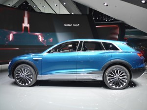 奧迪(進(jìn)口) e-tron quattro 2016款 概念版 奧迪(進(jìn)口) e-tron quattro 2016款 概念版