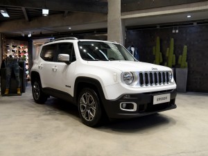 廣汽菲克Jeep 自由俠 2016款 1.4T 基本型 廣汽菲克Jeep 自由俠 2016款 1.4T 基本型