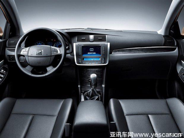 眾泰汽車 眾泰Z300 2016款 新視界 1.5L 手動進(jìn)取型天窗版
