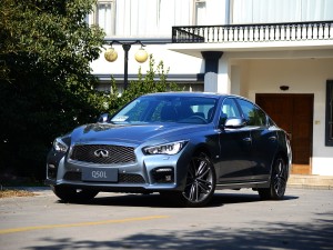 東風(fēng)英菲尼迪 英菲尼迪Q50L 2015款 2.0T 豪華運動版