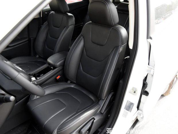 東風小康 東風風光580 2016款 1.5T 手動豪華型 東風小康 東風風光580 2016款 1.5T 手動豪華型