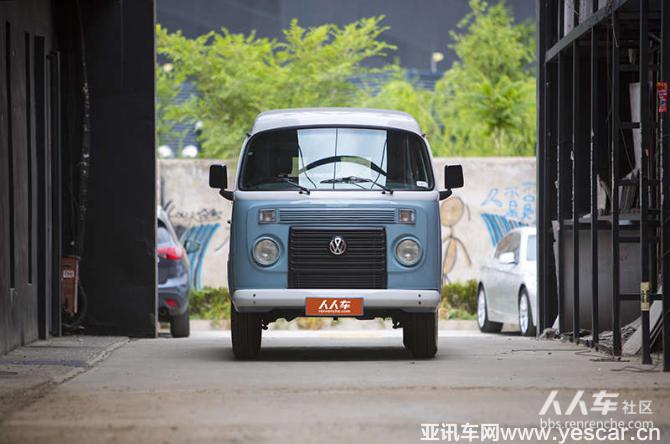20190952081a5b93967172.png 0620-11人人車“豪華套餐”推薦:全球限量1200臺的經典車VW T2821.png