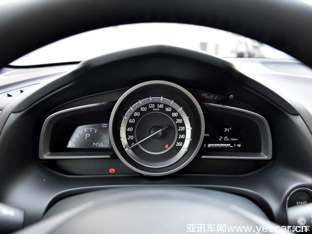 一汽馬自達(dá) 馬自達(dá)CX-4 2016款 2.5L 自動(dòng)四驅(qū)藍(lán)天激情版 一汽馬自達(dá) 馬自達(dá)CX-4 2016款 2.5L 自動(dòng)四驅(qū)藍(lán)天激情版