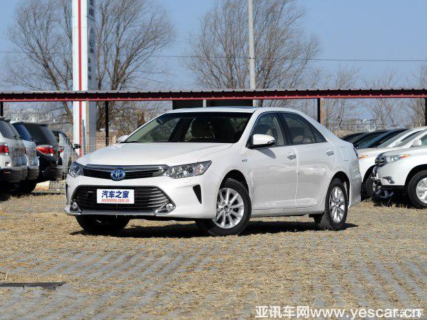 廣汽豐田 凱美瑞 2015款 雙擎 2.5HG 豪華導(dǎo)航版 廣汽豐田 凱美瑞 2015款 雙擎 2.5HG 豪華導(dǎo)航版