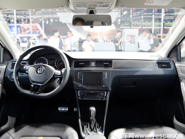 上汽大眾 桑塔納 2016款 Cross基本型 上汽大眾 桑塔納 2016款 Cross基本型