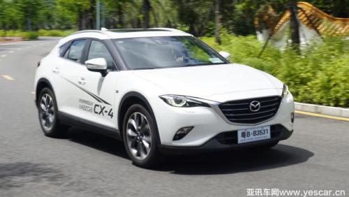 顏值加持—試駕一汽馬自達(dá)全新CX-4 2.5l自動(dòng)四驅(qū)藍(lán)天無畏版