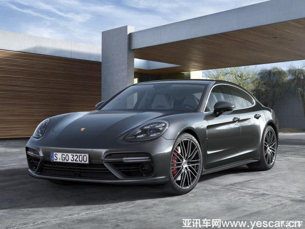保時(shí)捷 Panamera 2017款 Panamera Turbo 4.0T 保時(shí)捷 Panamera 2017款 Panamera Turbo 4.0T