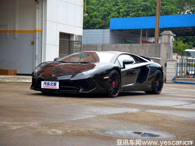 蘭博基尼 Aventador 2015款 LP 750-4 Superveloce 蘭博基尼 Aventador 2015款 LP 750-4 Superveloce