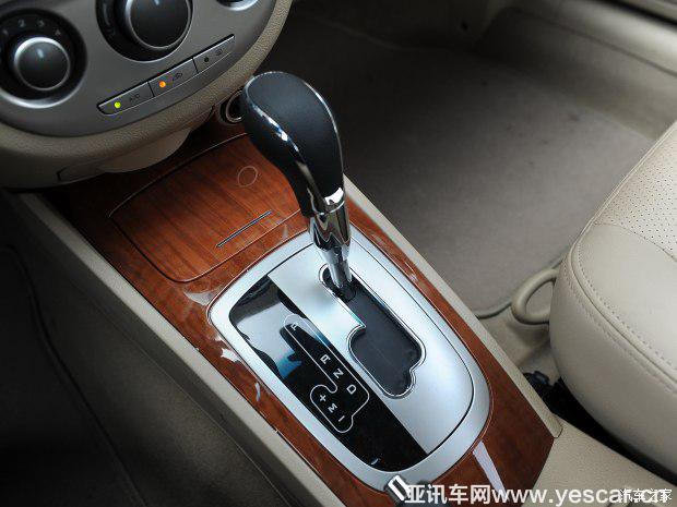 上汽通用別克 凱越 2013款 1.5L 自動尊享型