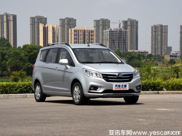 濰柴汽車(chē) 英致737 2015款 1.5L 手動(dòng)頭等艙導(dǎo)航版 濰柴汽車(chē) 英致737 2015款 1.5L 手動(dòng)頭等艙導(dǎo)航版