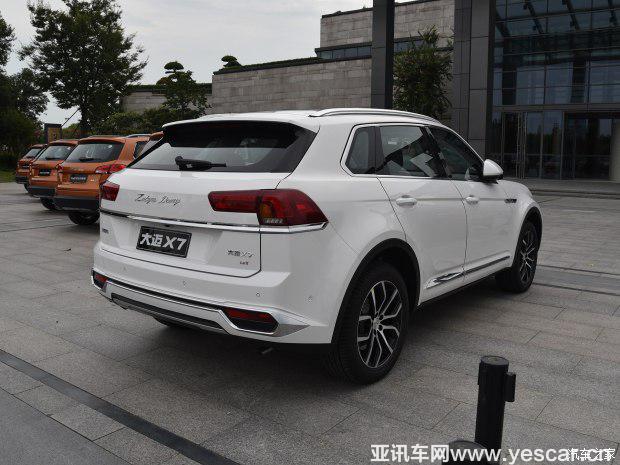 眾泰汽車 大邁X7 2016款 基本型 眾泰汽車 大邁X7 2016款 基本型