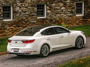 起亞(進(jìn)口) 凱尊 2016款 基本型 起亞(進(jìn)口) 凱尊 2016款 基本型