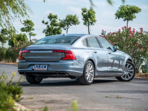 沃爾沃(進(jìn)口) 沃爾沃S90 2016款 2.0T T6 AWD智尊版 沃爾沃(進(jìn)口) 沃爾沃S90 2016款 2.0T T6 AWD智尊版