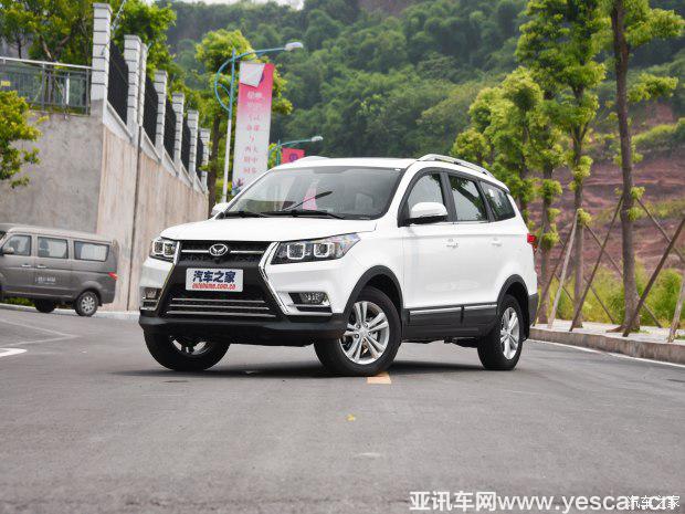 北汽銀翔 北汽幻速S3L 2016款 1.5L 手動尊貴型 北汽銀翔 北汽幻速S3L 2016款 1.5L 手動尊貴型