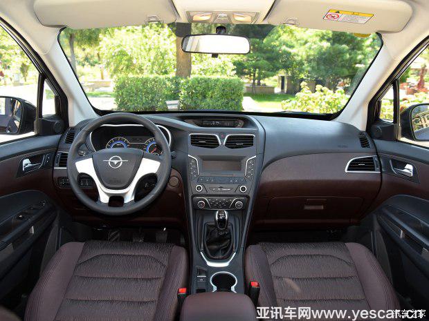 海馬汽車 福美來(lái)MPV 2017款 1.5T 手動(dòng)適·悅型 7座 海馬汽車 福美來(lái)MPV 2017款 1.5T 手動(dòng)適·悅型 7座