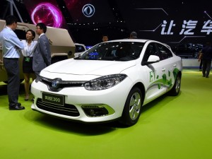 東風雷諾 風諾E300 2016款 基本型 東風雷諾 風諾E300 2016款 基本型