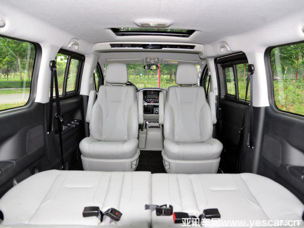 江淮汽車 瑞風(fēng)M4 2016款 2.0L 手動(dòng)智能豪華型 江淮汽車 瑞風(fēng)M4 2016款 2.0L 手動(dòng)智能豪華型