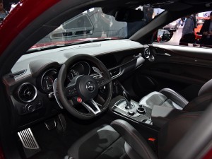 阿爾法羅密歐 Stelvio 2017款 基本型