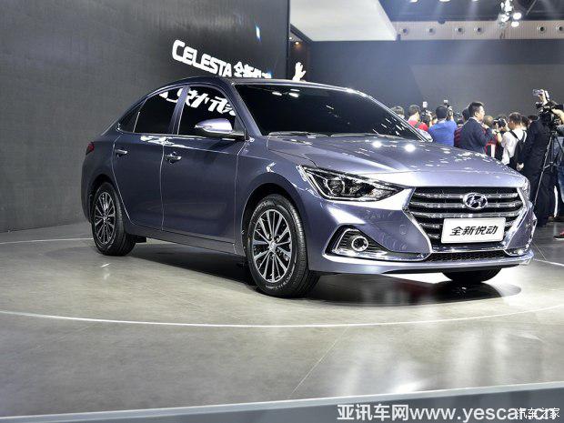 北京現(xiàn)代 悅動(dòng) 2017款 基本型 北京現(xiàn)代 悅動(dòng) 2017款 基本型