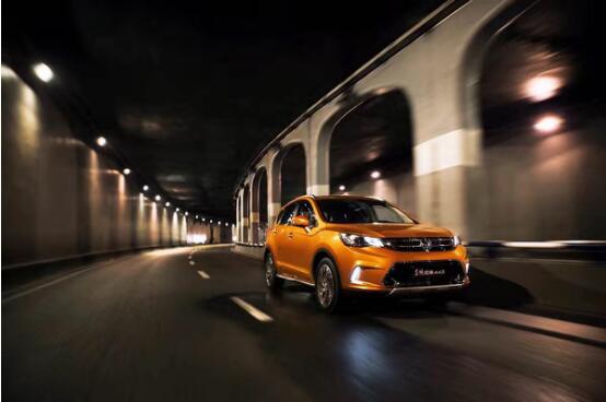 東風風神AX5:與城市一起狂歡