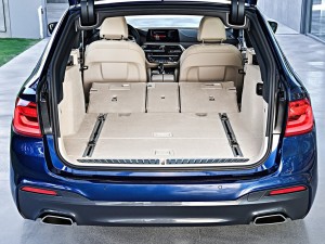 寶馬(進(jìn)口) 寶馬5系(進(jìn)口) 2018款 530d xDrive 旅行版