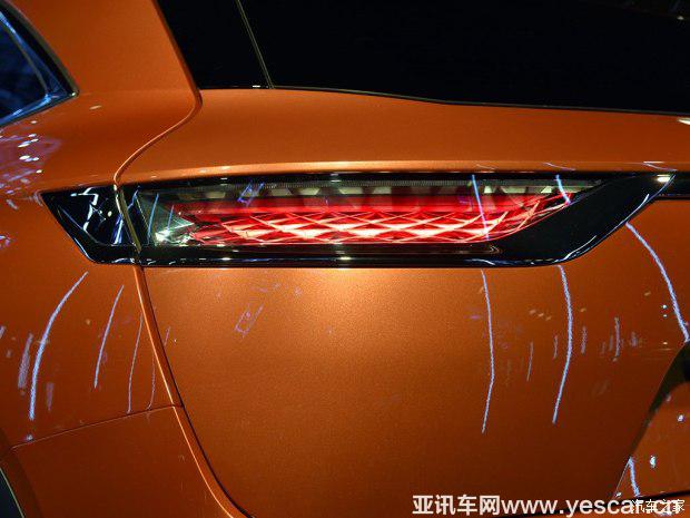 雪鐵龍(進(jìn)口) DS 7 2017款 基本型