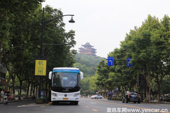 以工匠精神深化品質(zhì)升級 <a href=/e/search/result/?searchid=157 target=_blank class=infotextkey>福田</a>歐輝打好藍天保衛(wèi)戰(zhàn)3