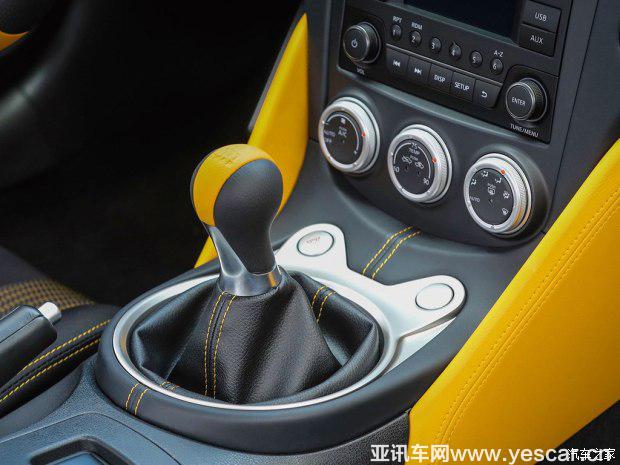 日產(chǎn)(進口) 日產(chǎn)370Z 2017款 Heritage Edition 日產(chǎn)(進口) 日產(chǎn)370Z 2017款 Heritage Edition