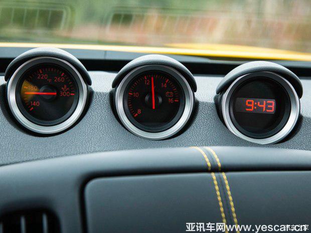 日產(chǎn)(進口) 日產(chǎn)370Z 2017款 Heritage Edition 日產(chǎn)(進口) 日產(chǎn)370Z 2017款 Heritage Edition