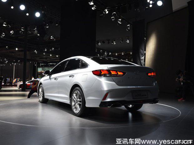 北京現(xiàn)代 索納塔九 2017款 改款 基本型 北京現(xiàn)代 索納塔九 2017款 改款 基本型