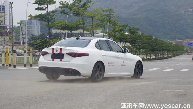 151036036789143a0a3958.jpg image021.jpg