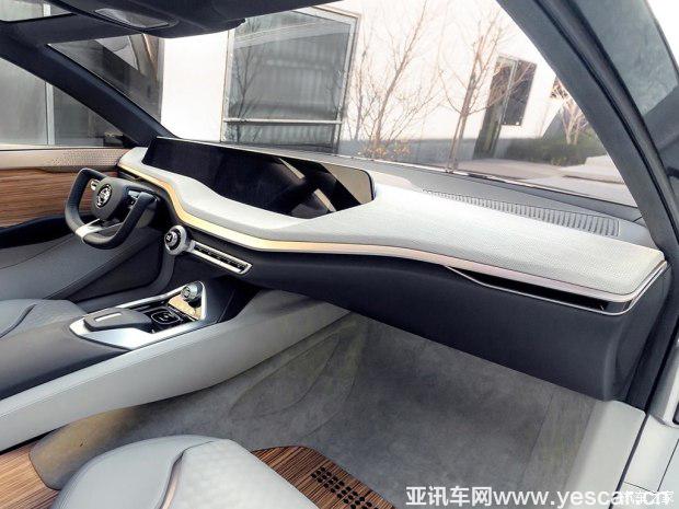 日產(chǎn)(進(jìn)口) Vmotion 2.0 2017款 Concept