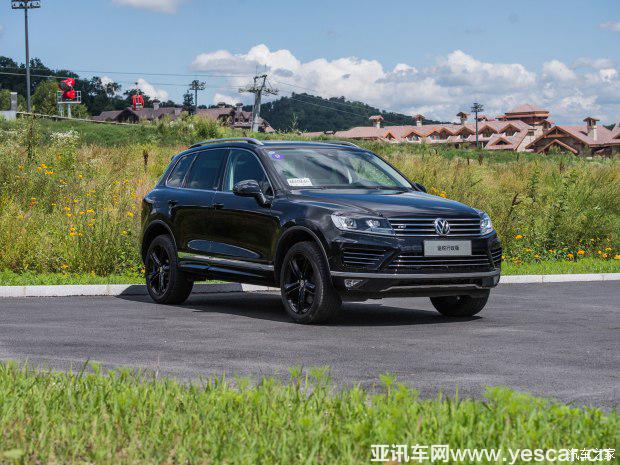 大眾(進(jìn)口) 途銳 2017款 3.0TSI 行政版