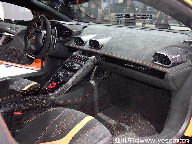 蘭博基尼 Huracan 2017款 Performante