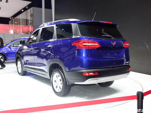 上汽通用五菱 五菱宏光S3 2017款 基本型