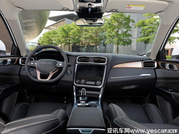 領(lǐng)克 領(lǐng)克01 2017款 兩驅(qū)基本型