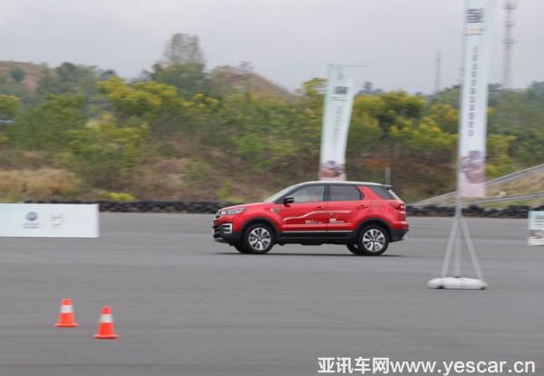 海外權(quán)威媒體測(cè)試 Top Gear這樣評(píng)價(jià)長(zhǎng)安CS95、CS55!