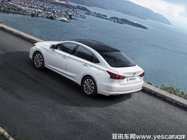 長安汽車 睿騁CC 2017款 基本型
