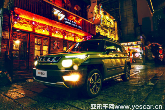 1110290558de32563a5617.png 1.當(dāng)有型的人 做有型的事 開有型的北京(bj)20424.png