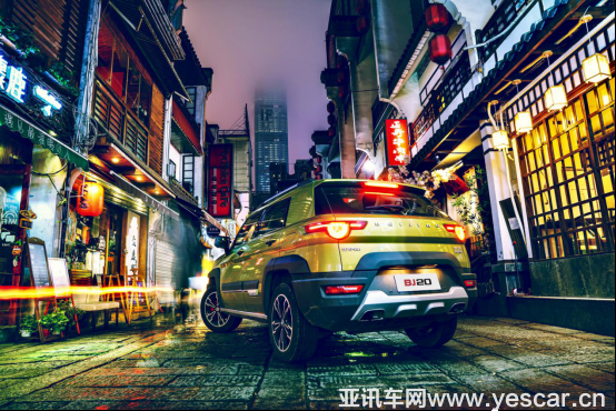 111029437892b4588b3126.png 1.當(dāng)有型的人 做有型的事 開有型的北京(bj)20973.png