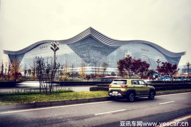 如影隨“型”舞出“色” BJ20嗨翻四城