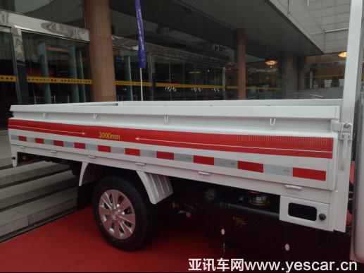 皮卡也舒適，長(zhǎng)安神騏F30單排內(nèi)飾曝光-圖4