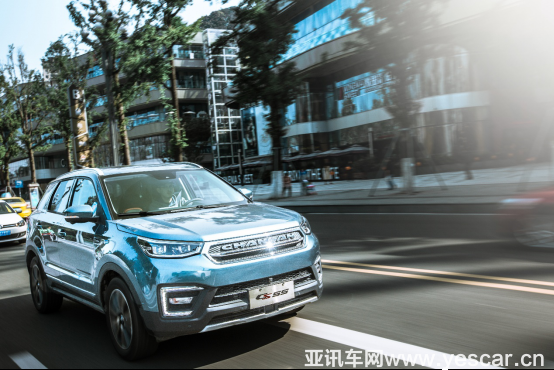 誰是緊湊型suv當紅辣子雞，長安cs55 pk傳祺gs4342.png