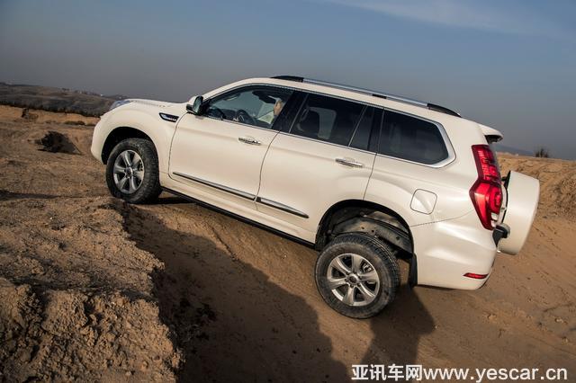 新生代全能選手 試駕哈弗H9-8AT