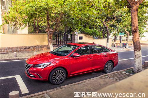 中級(jí)車?yán)镒铎n的仔，第二代逸動(dòng)高能版   