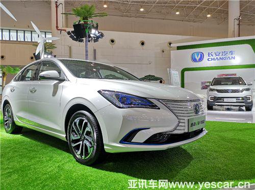 長(zhǎng)安汽車品牌產(chǎn)品雙獲贊 海南車展?jié)M載而歸