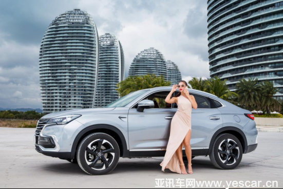 新手司機(jī)體驗(yàn)，長安cs85 coupe讓“自動駕駛”成為可能399.png